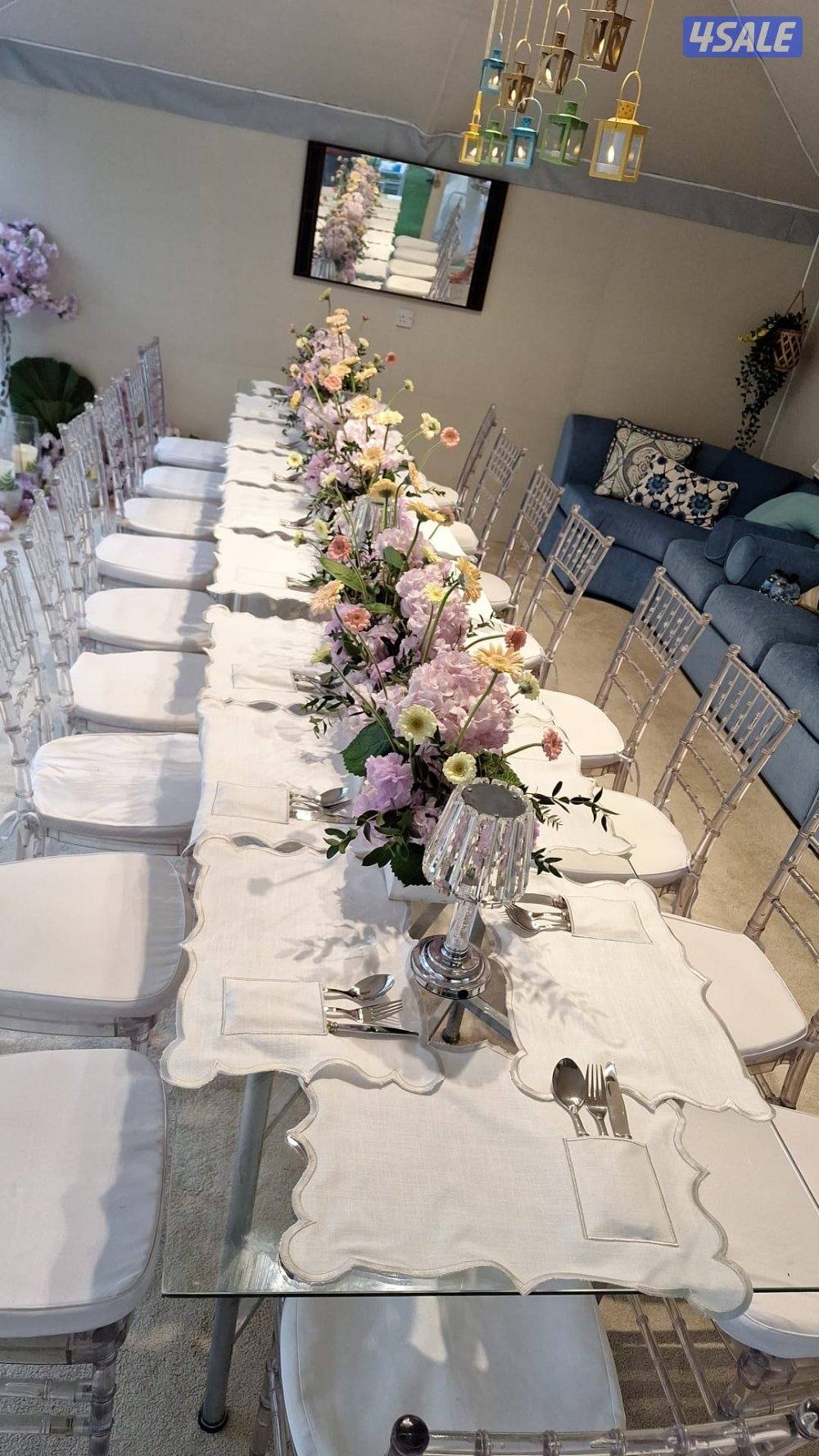 تأجير كراسي وطاولات وبنشات وكنب مطروق وكنب أمريكي ومكيف وزينة منزل وحد12