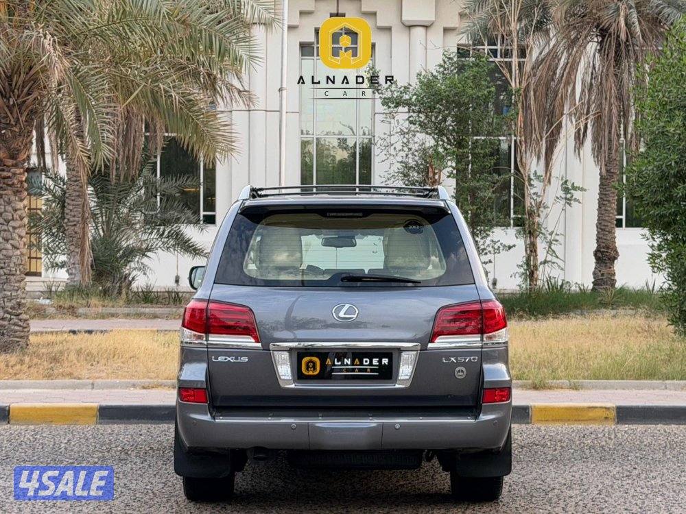 للبيع جيب لكزس LX570 موديل 2012 وارد الساير4