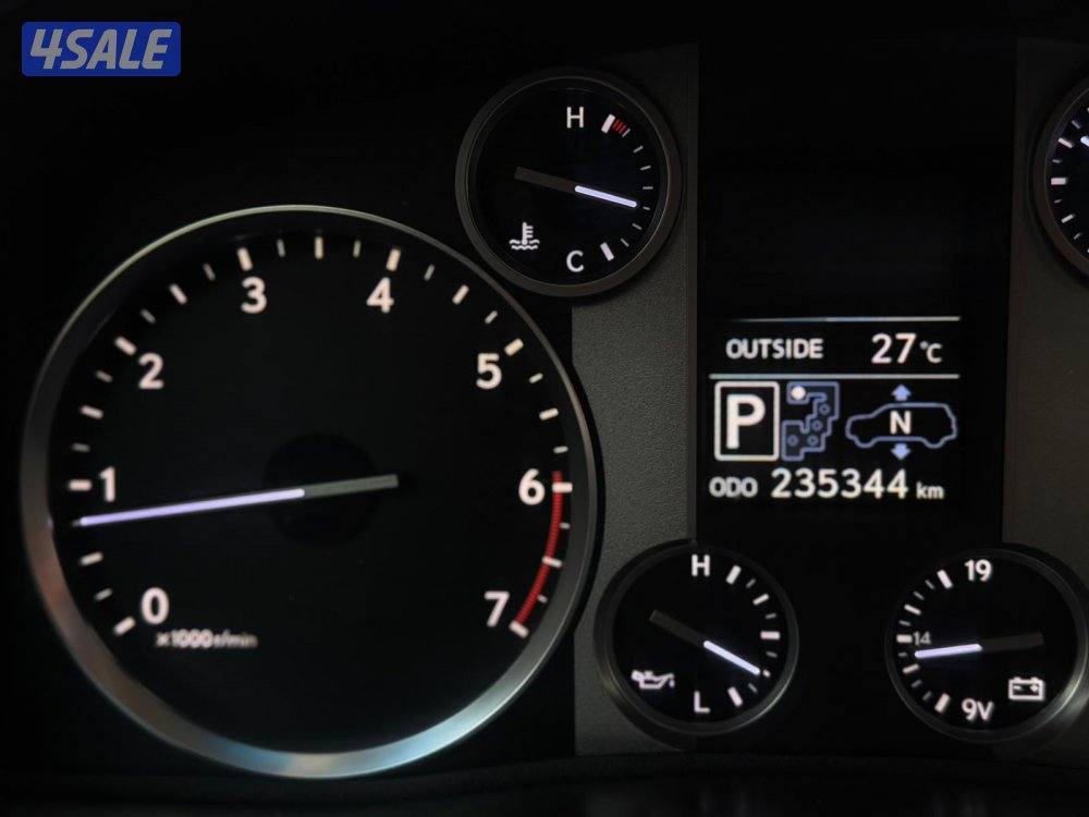 للبيع جيب لكزس LX570 موديل 2012 وارد الساير10