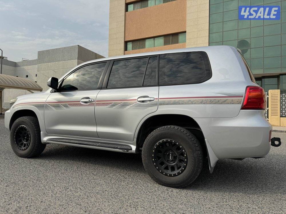 للبيع لاند قير عادي بحالة الوكالة3