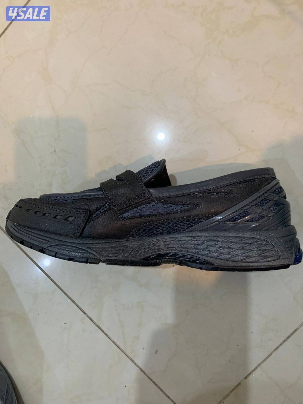 نيو بلنس  قصة ٢٠٢٥0