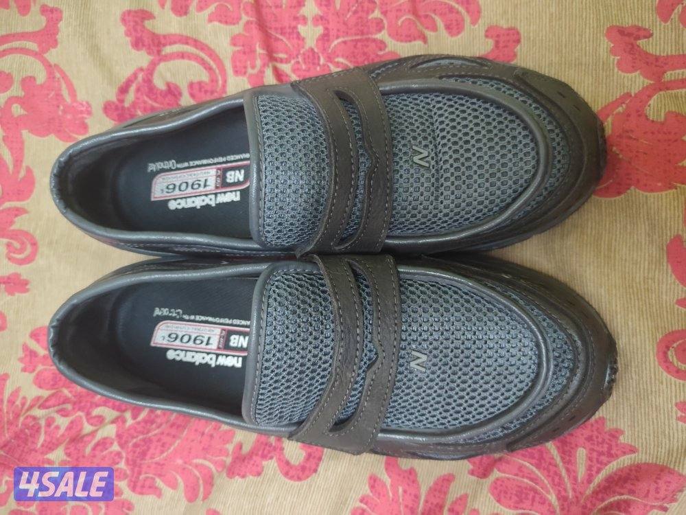 نيو بلنس  قصة ٢٠٢٥1