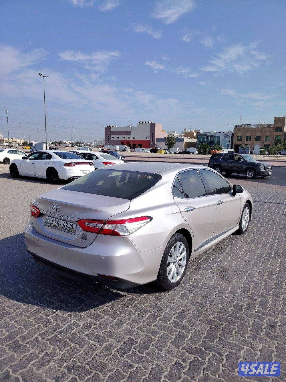 كامري٢٠١٨ الفل ماشي٧٩ الف كم صبغ وكاله2