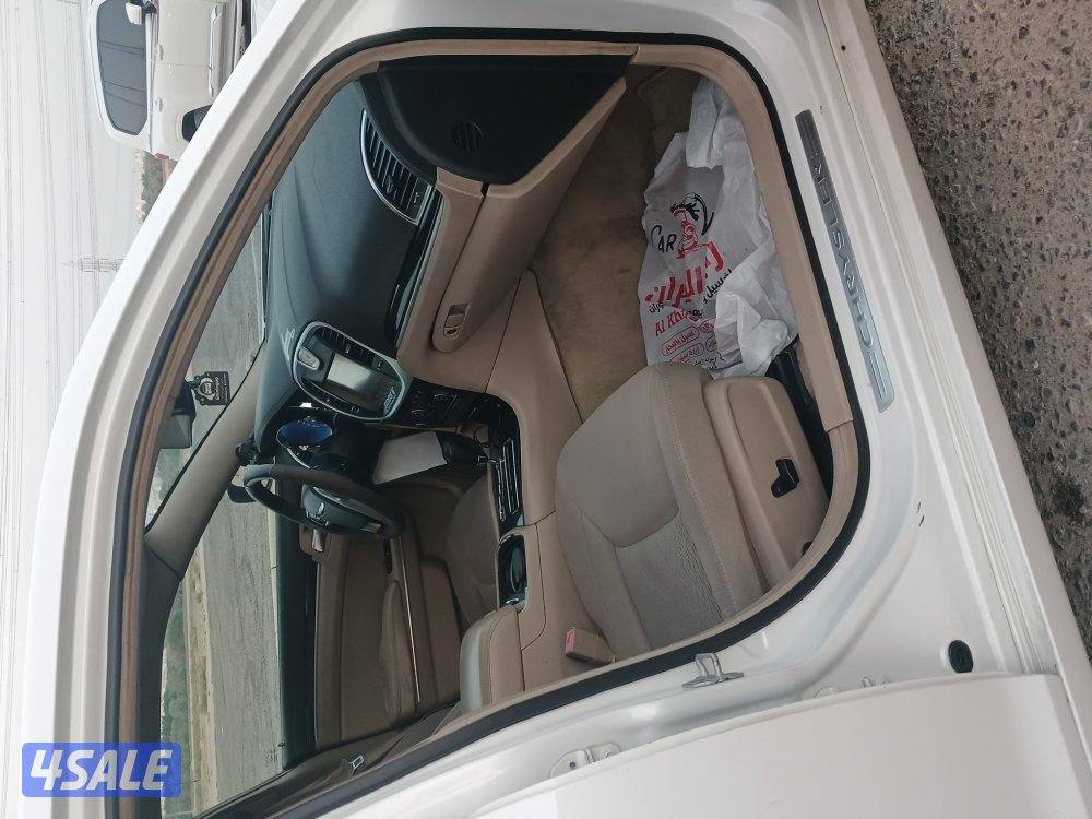 كرايزلر C300 موديل 20139