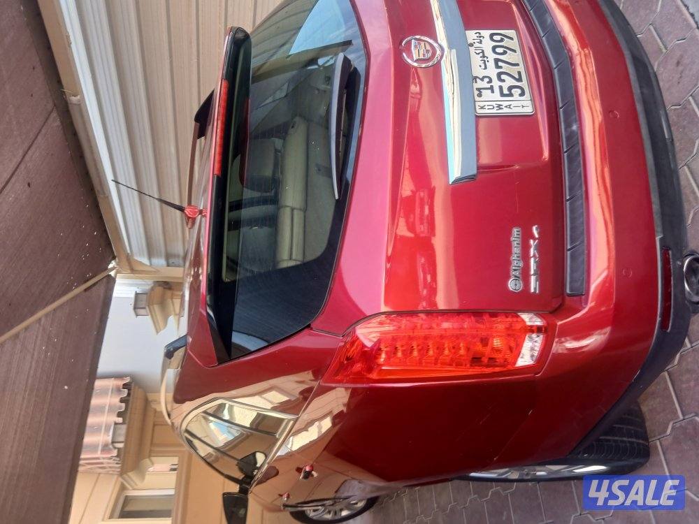 كاديلاك ٢٠١٥ نظيف ماشي ١٣٤٠٠٠كم3