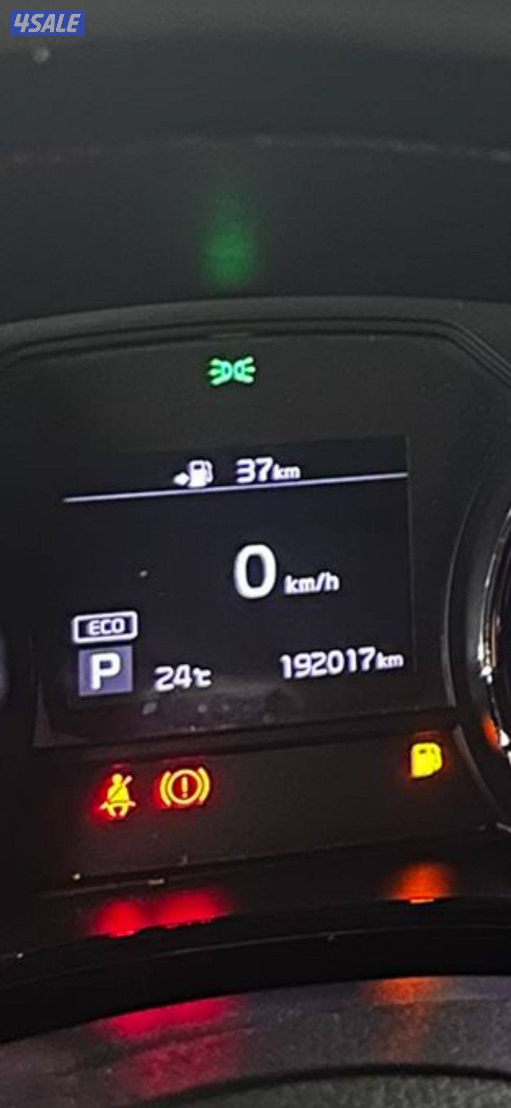 للبيع كيا كرنفال0