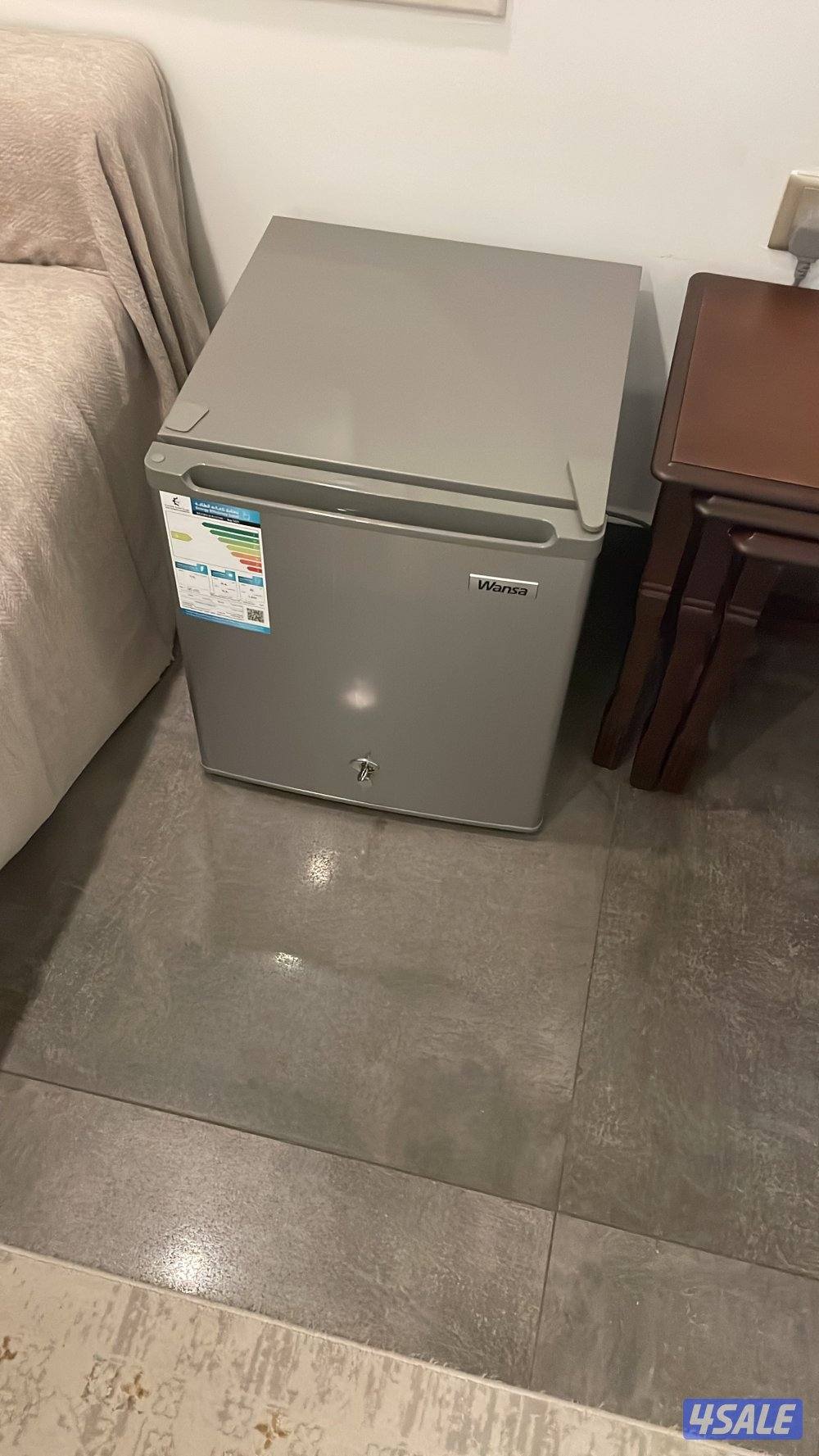 للبيع ثلاجه wansa0