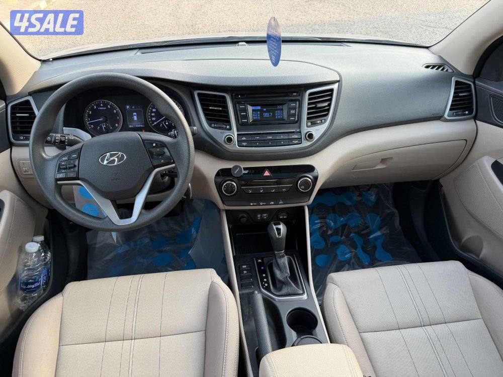 Hyundai Tucson 2018 panorama2