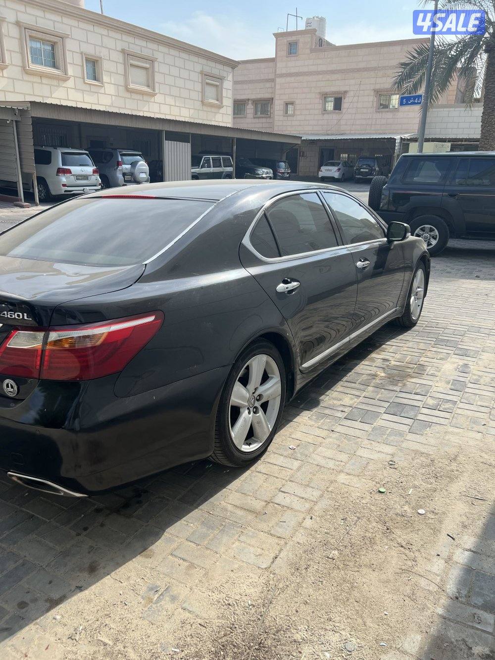 لكزس ٤٦٠ لارج3