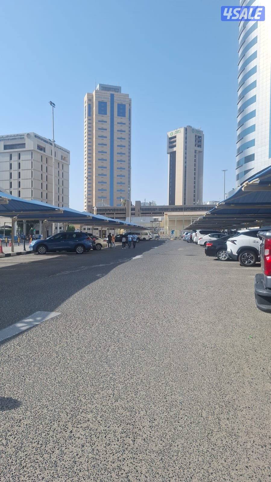 ابحث عن وظيفه مسؤول عقاري وإدارة أملاك الغير أو حارث مجمع سكنى او تجار0