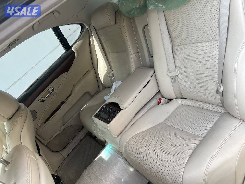 لكزس ٤٦٠ لارج5