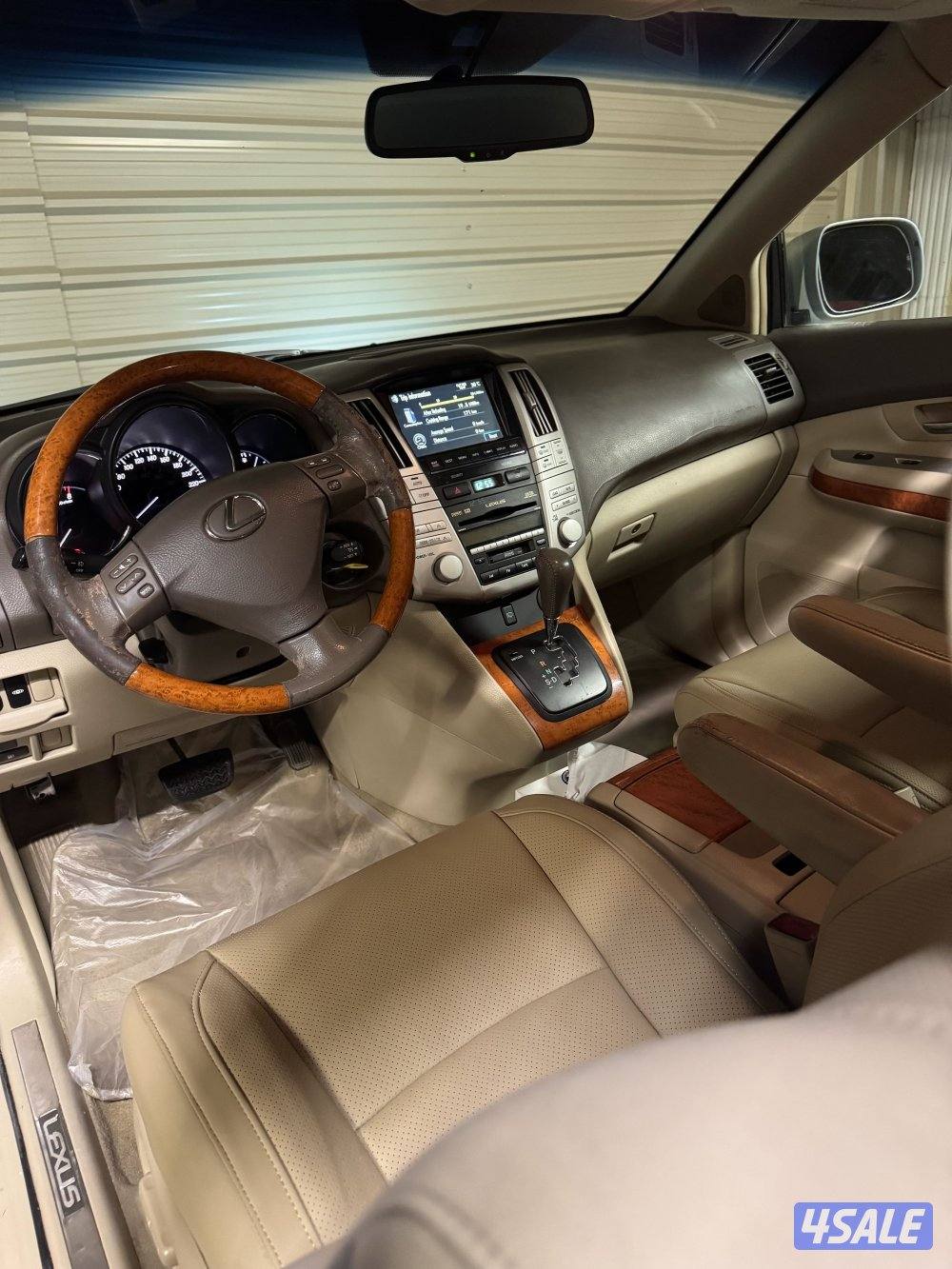 للبيع لكزس الدرجه الاولى قمه بالنظافه7