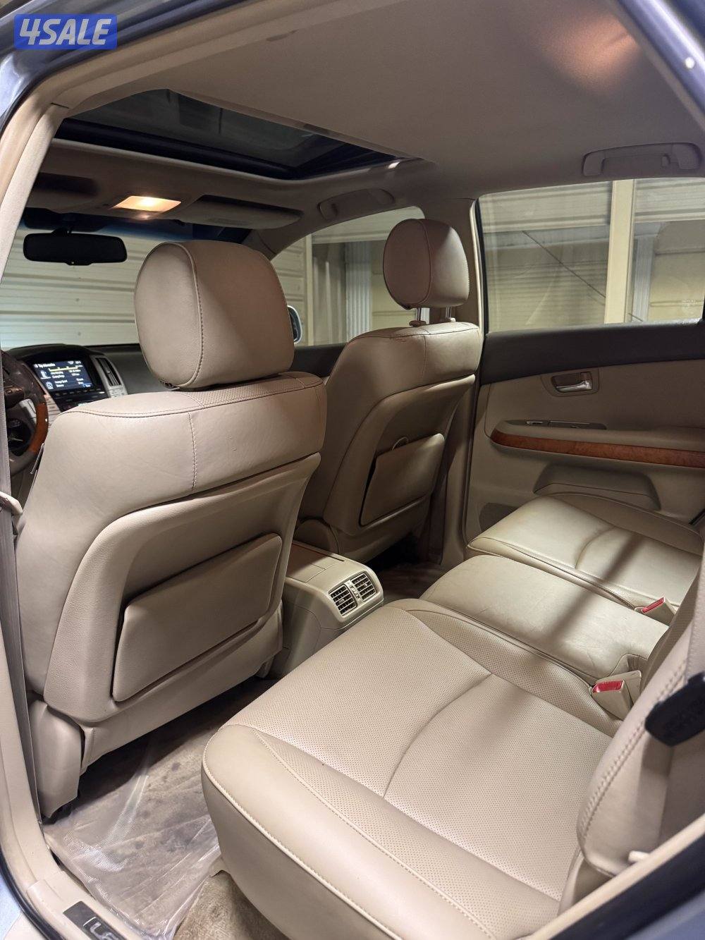 للبيع لكزس الدرجه الاولى قمه بالنظافه10