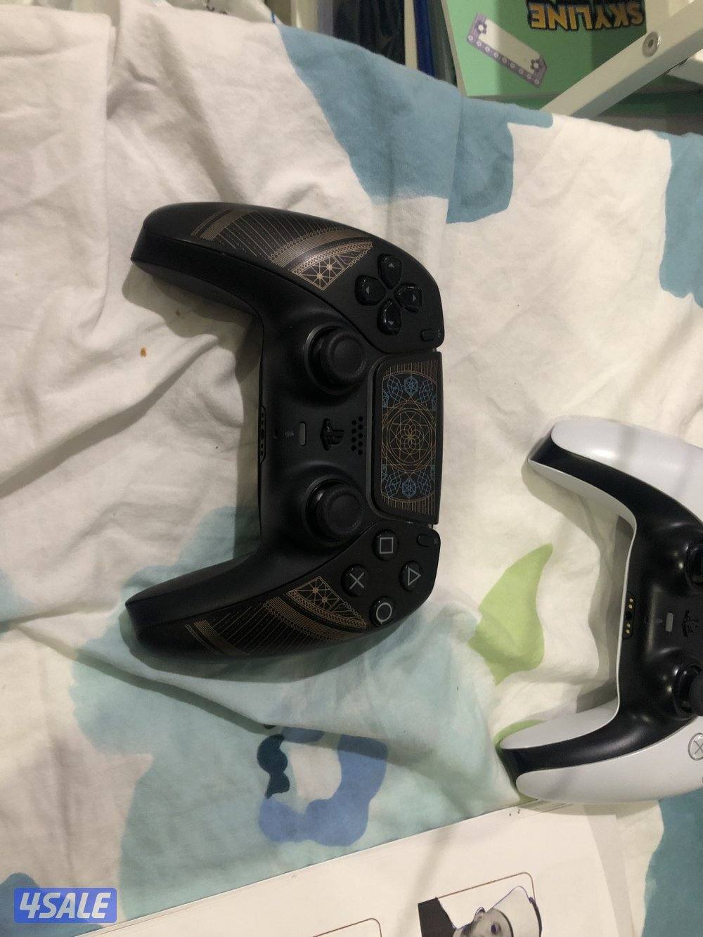 Limited edition controller very good condition0