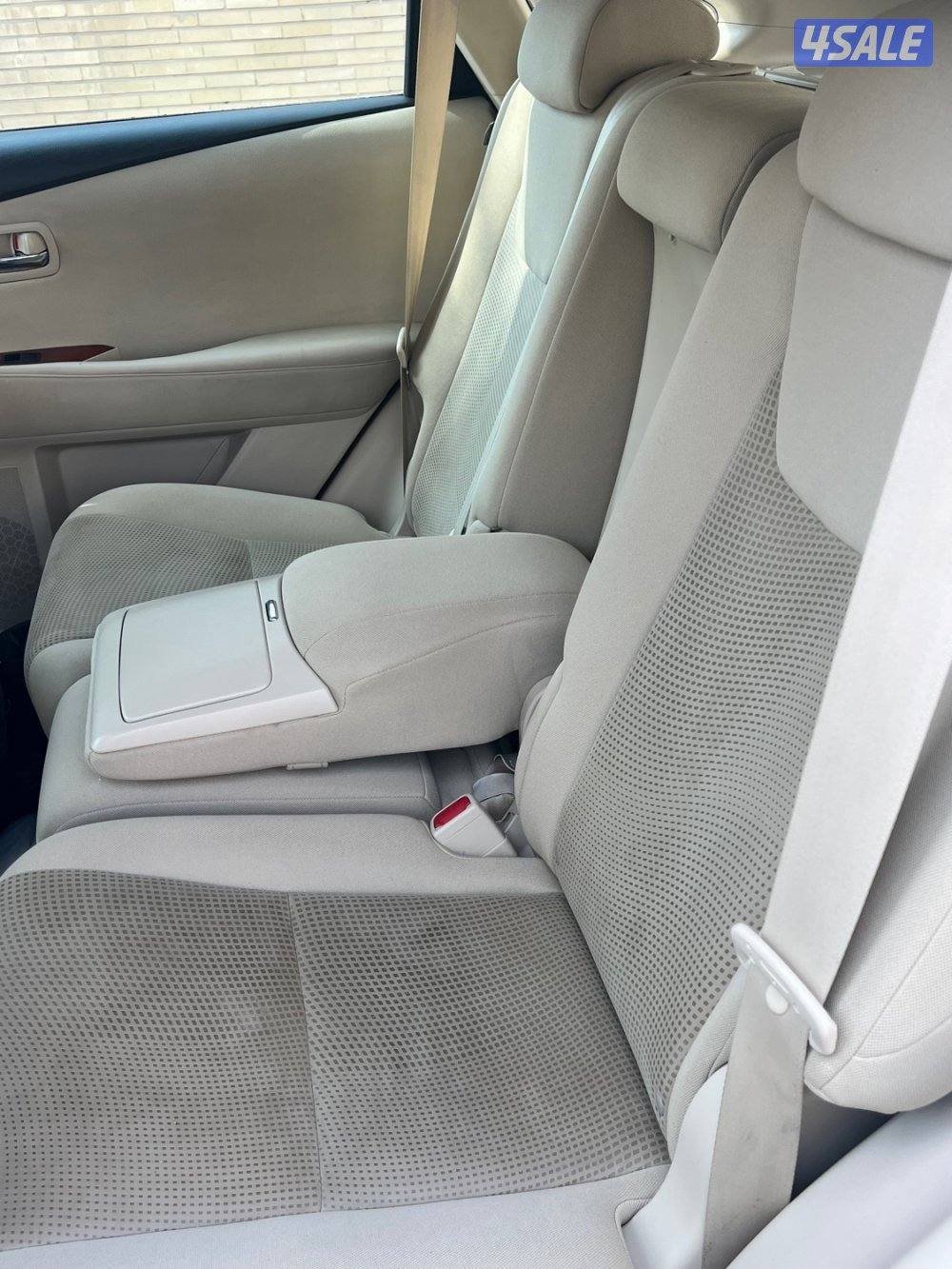 للبيع لكزس RX 350 عداد 977