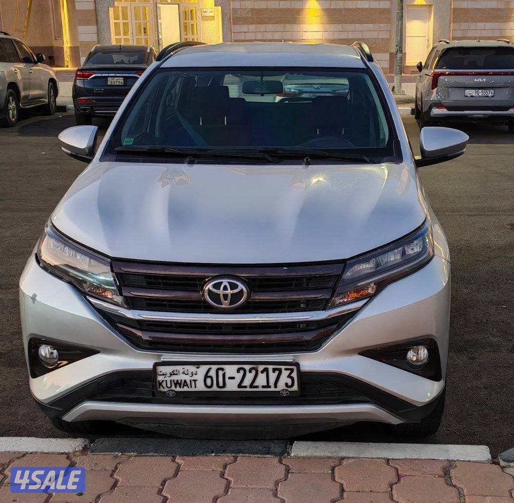 للبيع تيوتا رش1