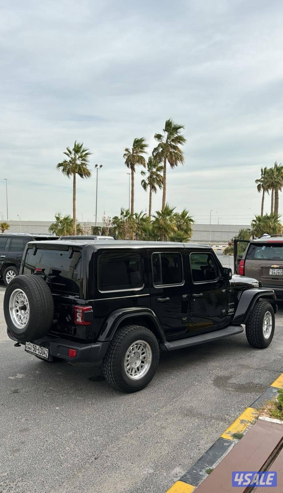جيب رانجلر صحاري4
