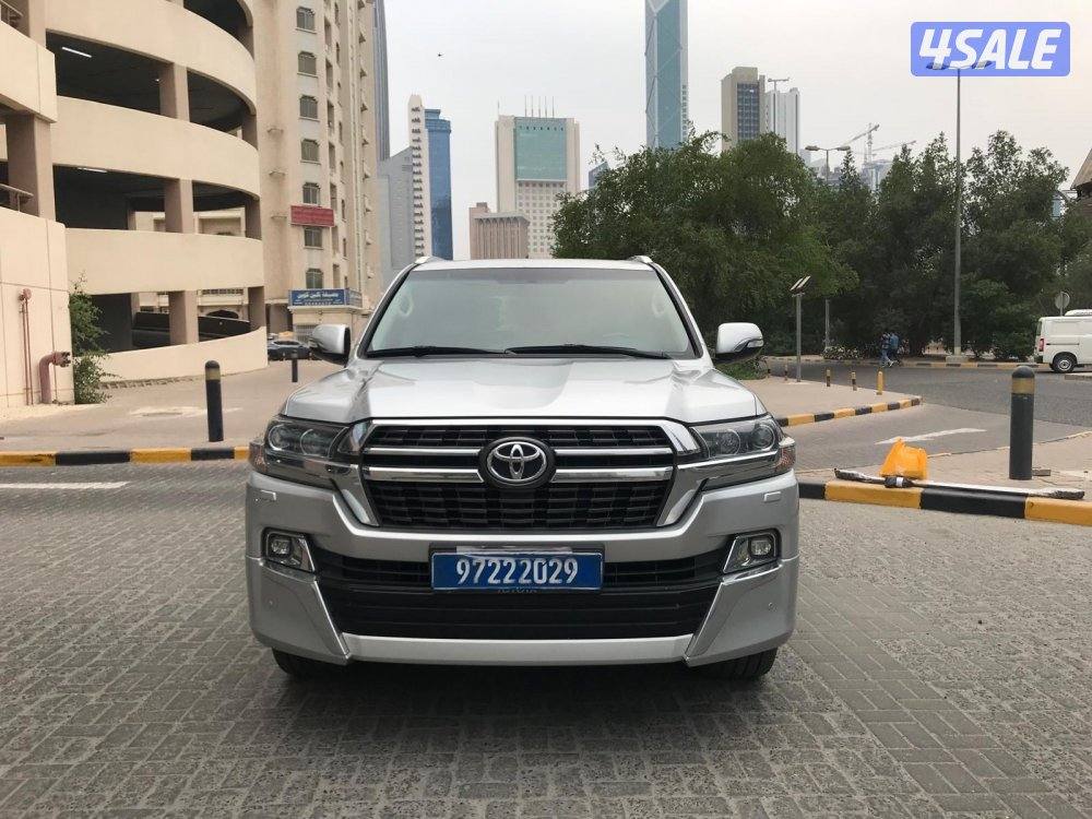 تعرفوني وتواصلي واتس اب فقط10