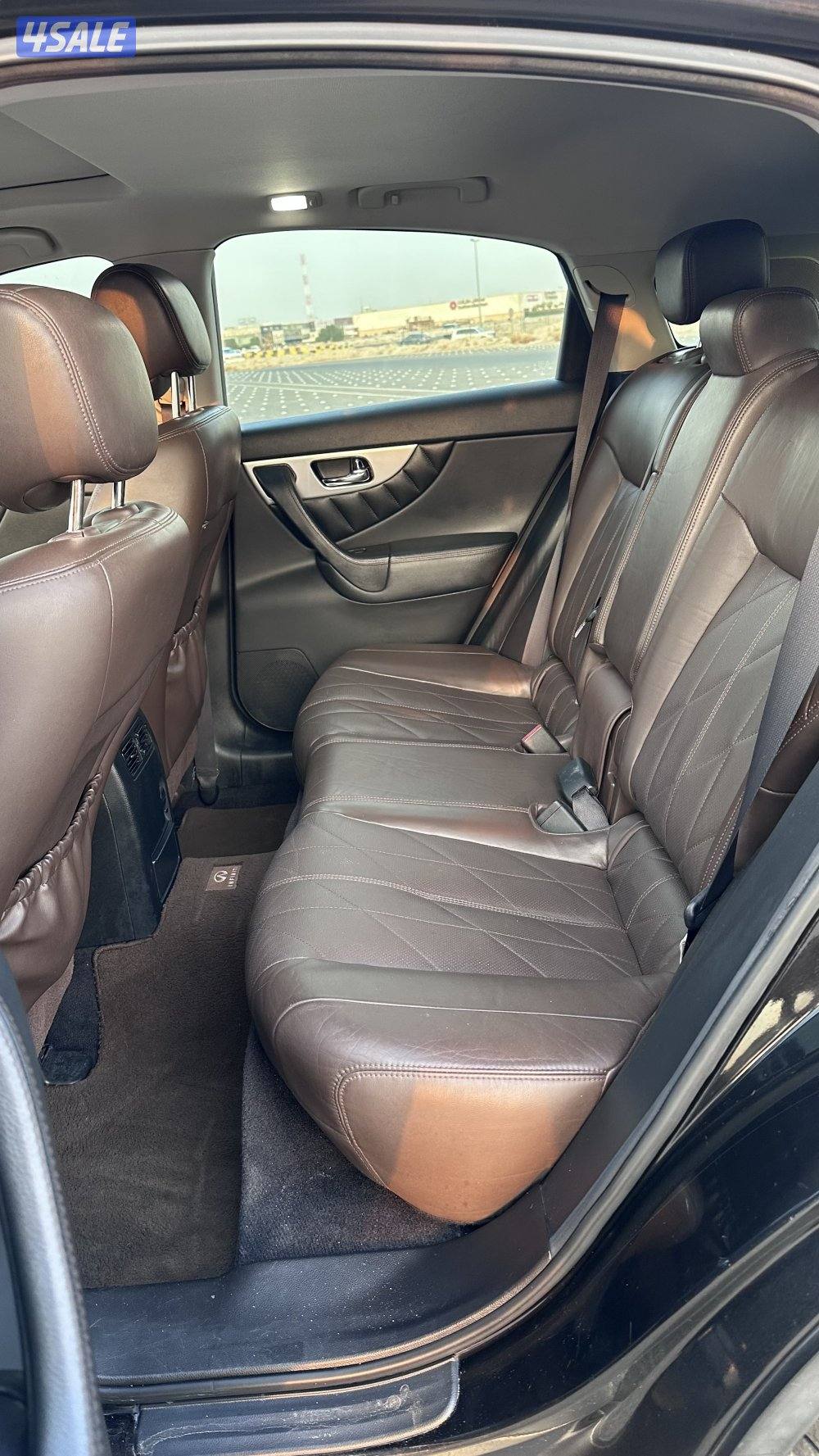 انفينيتي - FX35 مديل 2012 عداد 2067