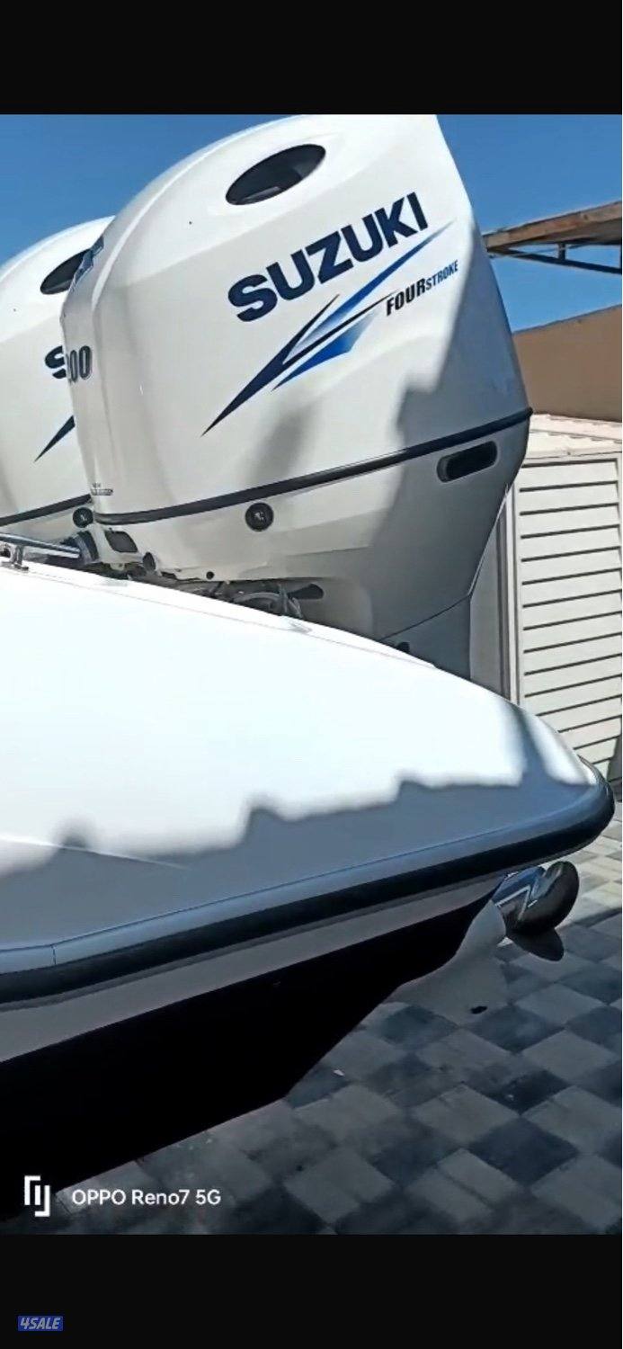 طراد حالول 28 قدم موديل 20153