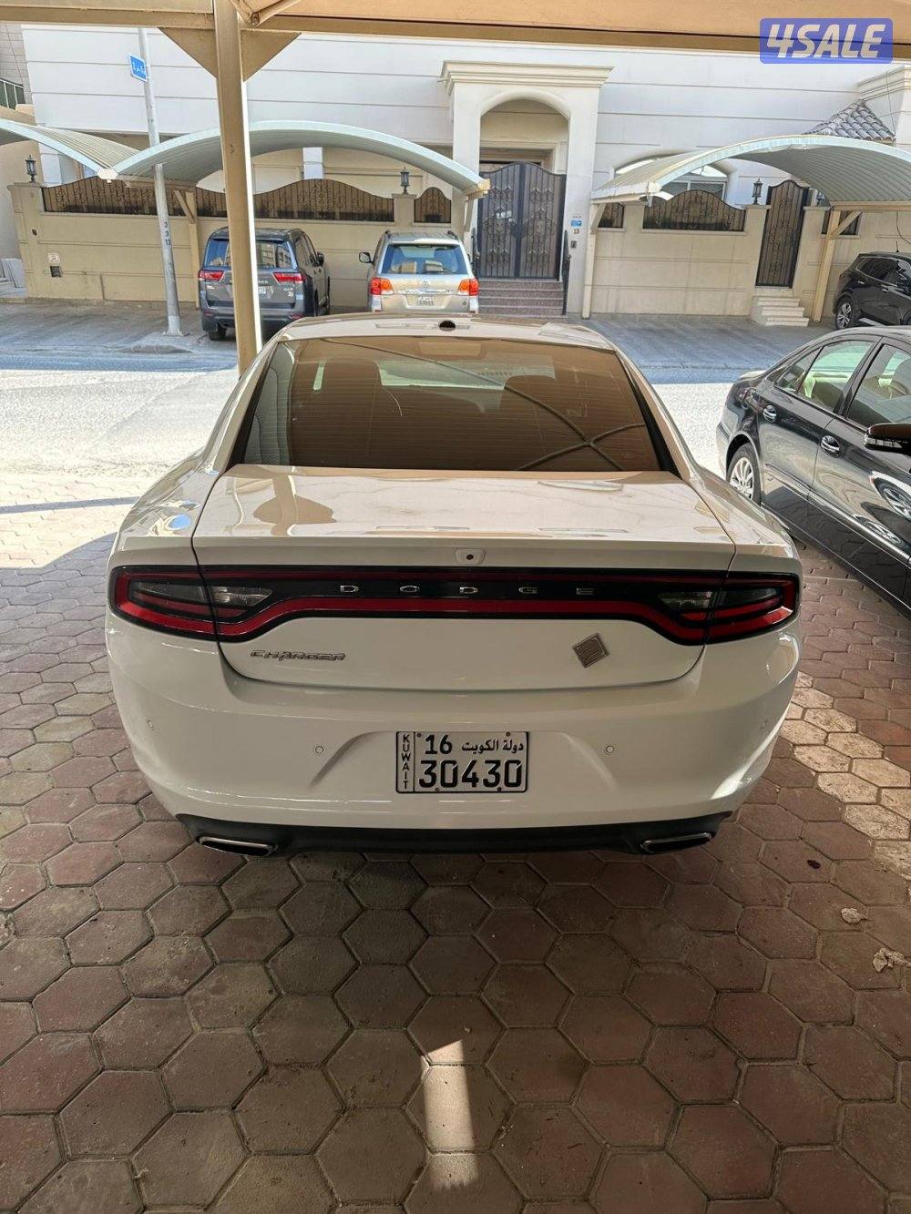 دودج تشارجر 20193