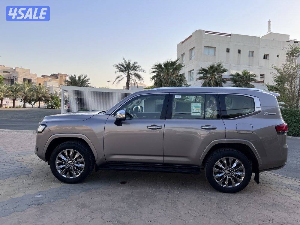 لاند vx الساير1