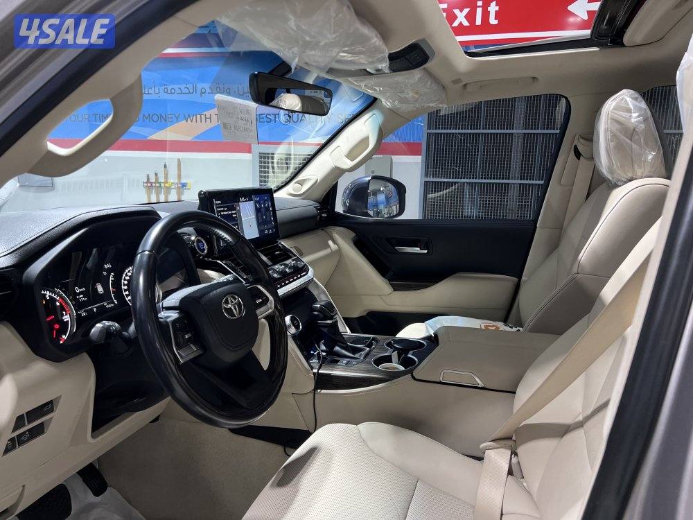 لاند كروز vx الساير4