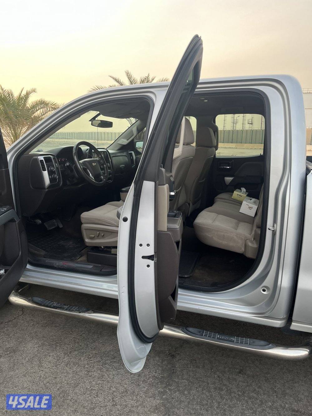 سلفرادو  فضي غماره ونص دبل z71/LT شاشه ماشي 402الف موتر نظيف4