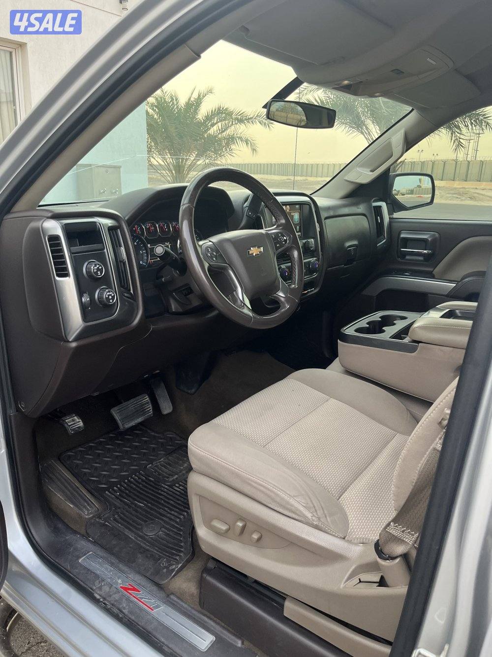 سلفرادو  فضي غماره ونص دبل z71/LT شاشه ماشي 402الف موتر نظيف5