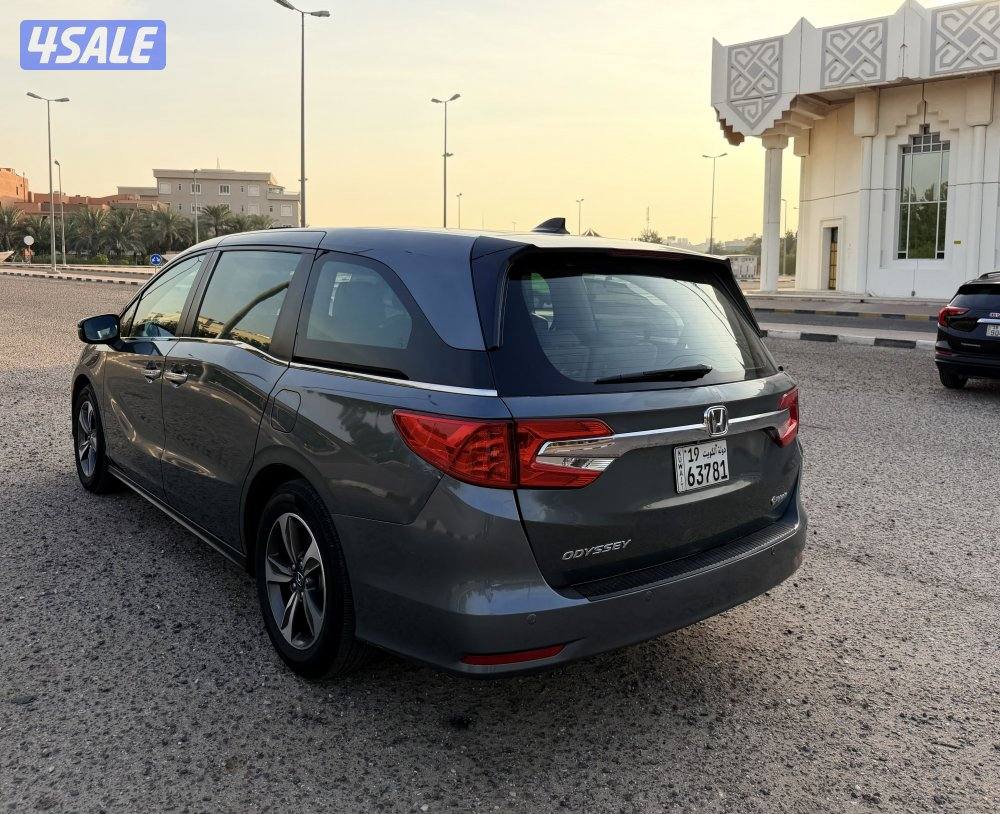 Honda odyssey V6 20205