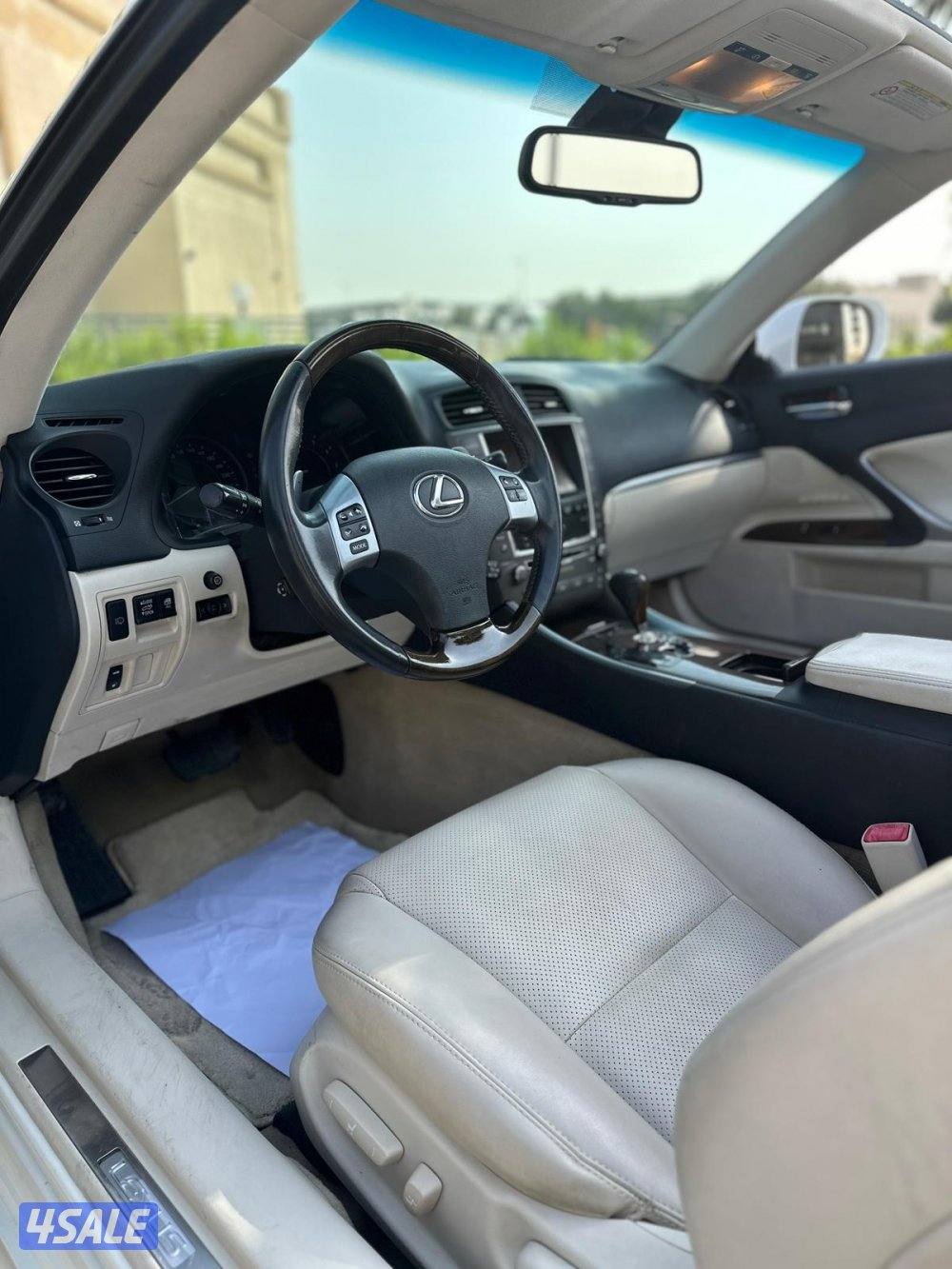 لكزس  كوبيه  IS300C كشف5