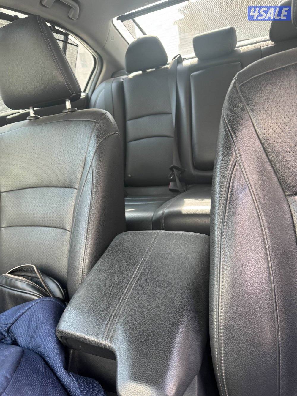 هوندا اكورد موديل 20143