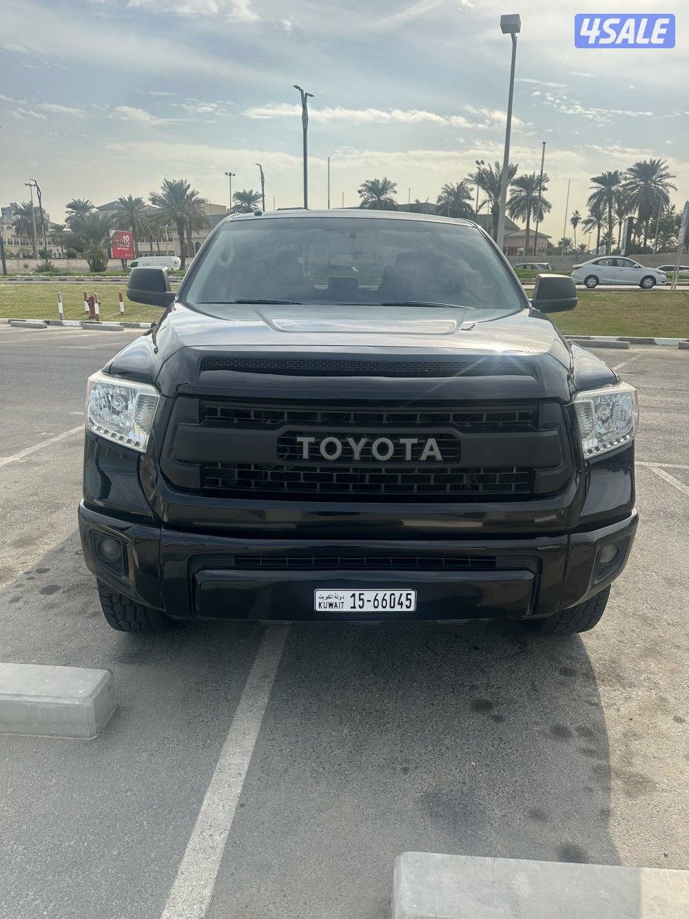 وانيت تندرا 2014 اربع ابواب3