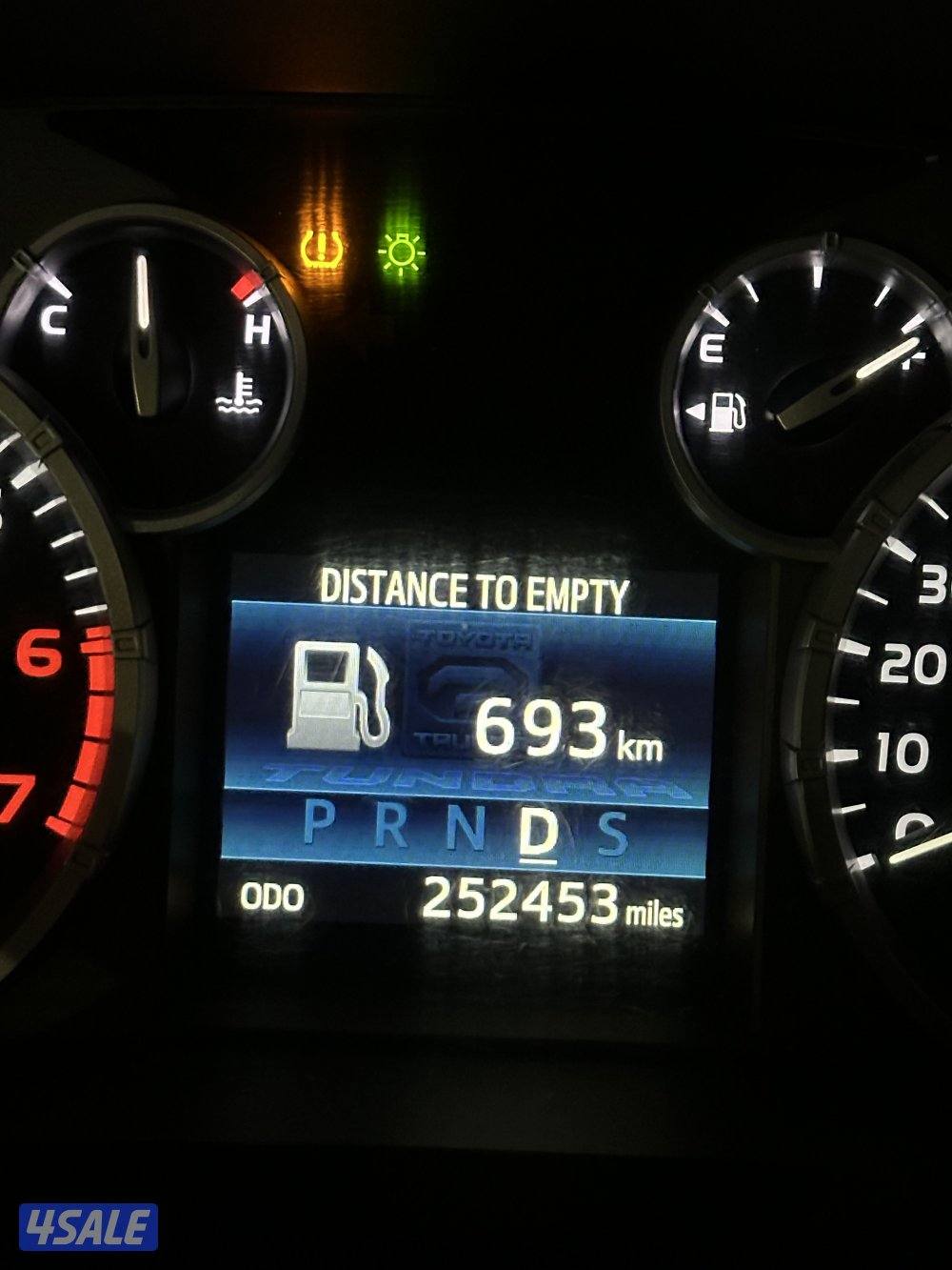 وانيت تندرا 2014 اربع ابواب8