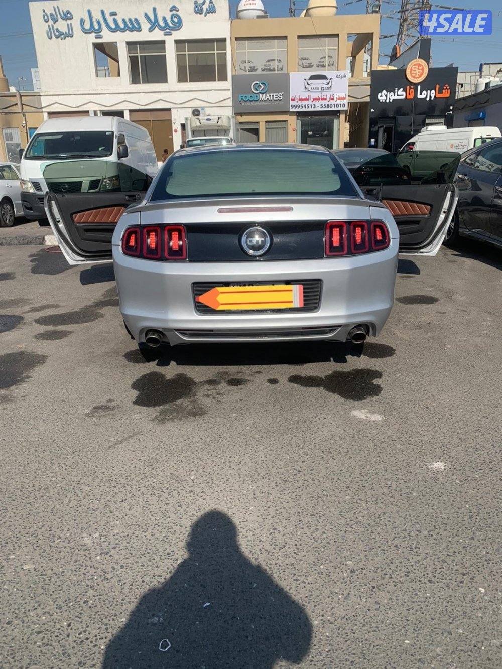 للبيع موستنق 5.0 توماتيك موديل 2013 ستوك شرط الفحص قير ومكينه وشاصي1