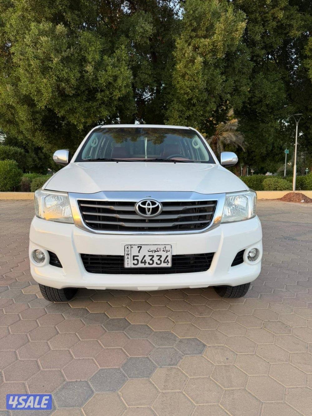 هايلكس 2013 الساير بحاله الوكاله عداد 170 الف0