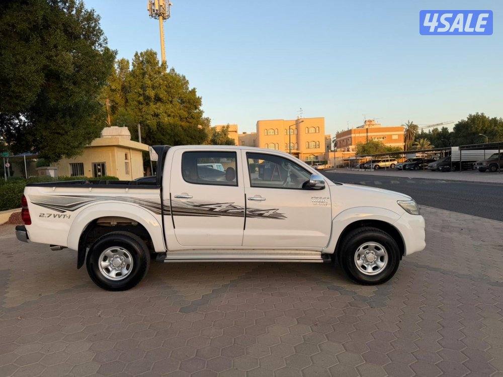 هايلكس 2013 الساير بحاله الوكاله عداد 170 الف4