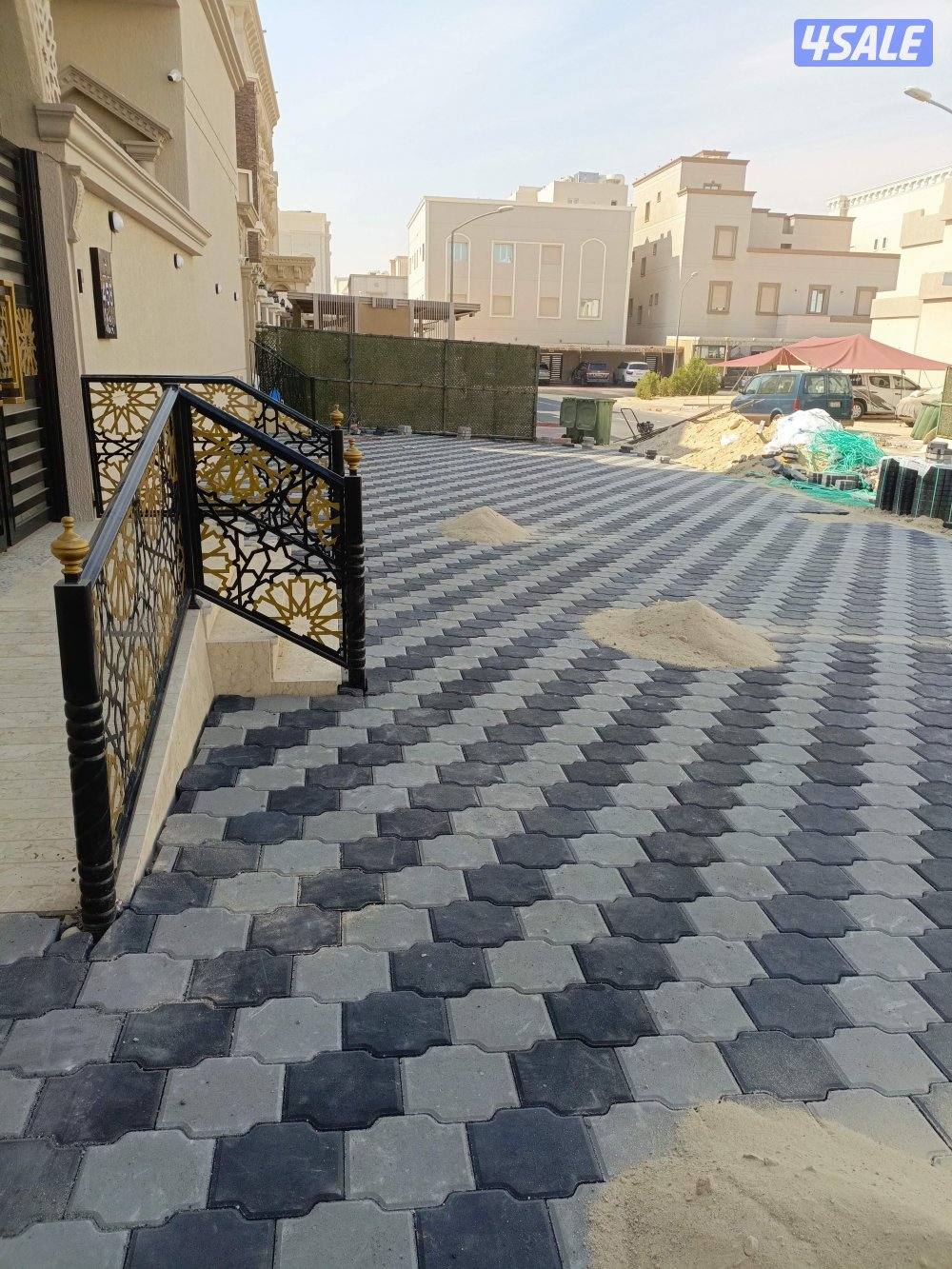 معلم بلاط متداخل وكربستون2