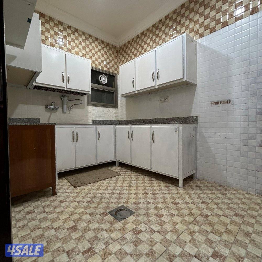 شقة سكنية للإيجار في سلوى قطعة 3 .5