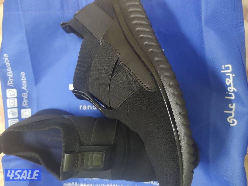 كول هان اسود ٤٢0