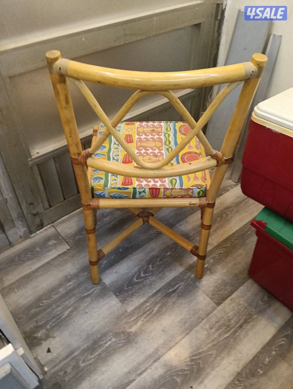 كراسي خشب خيزران عدد اثنين1
