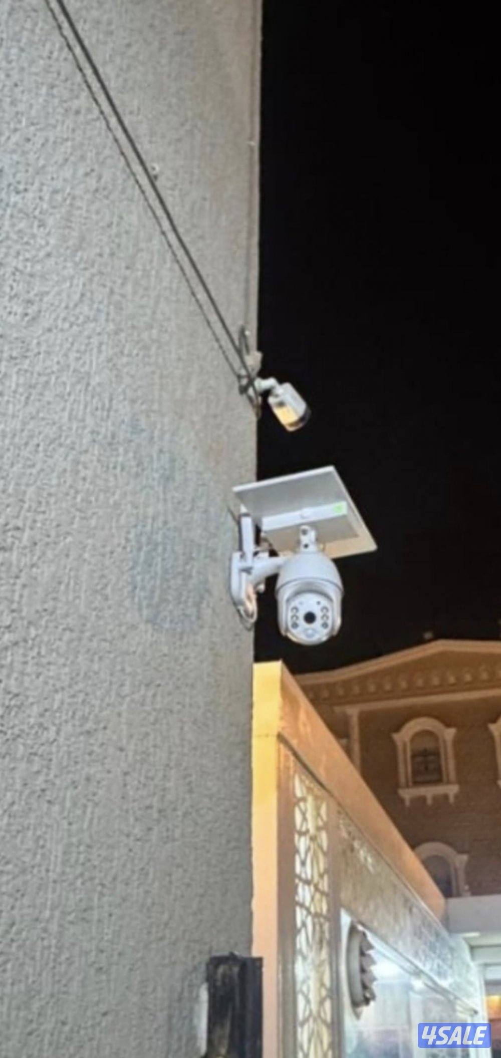 كاميرا طاقه شمسيه متحركه بجميع الاتجاهات صوت وصوره سبيكر مايك4