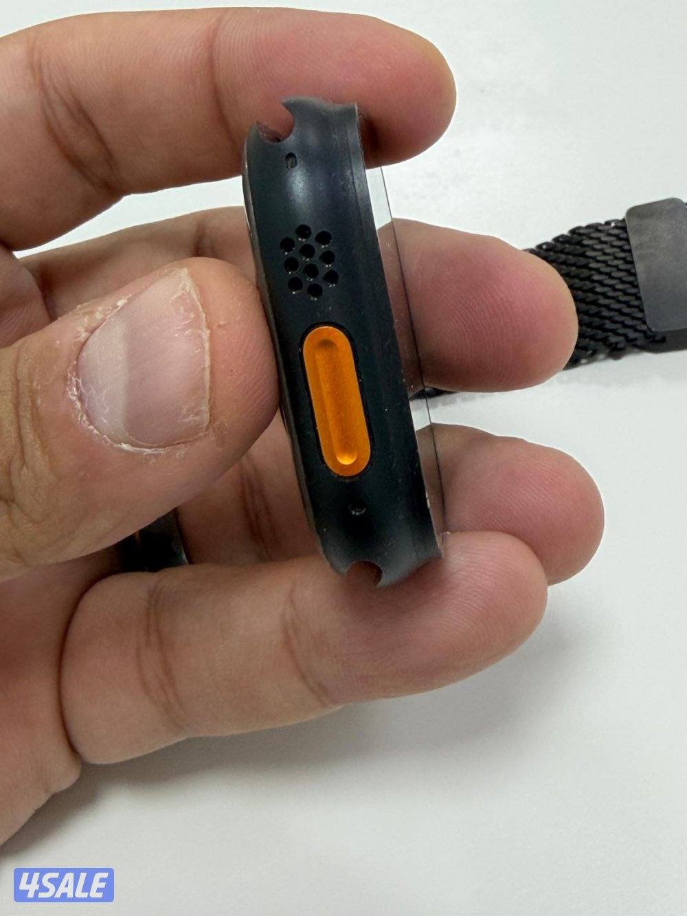 Apple watch ultra 2 full titanium8