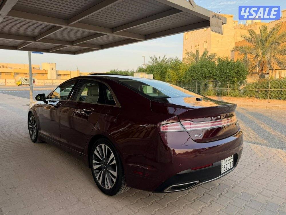 لنكولن MKZ موديل 20186