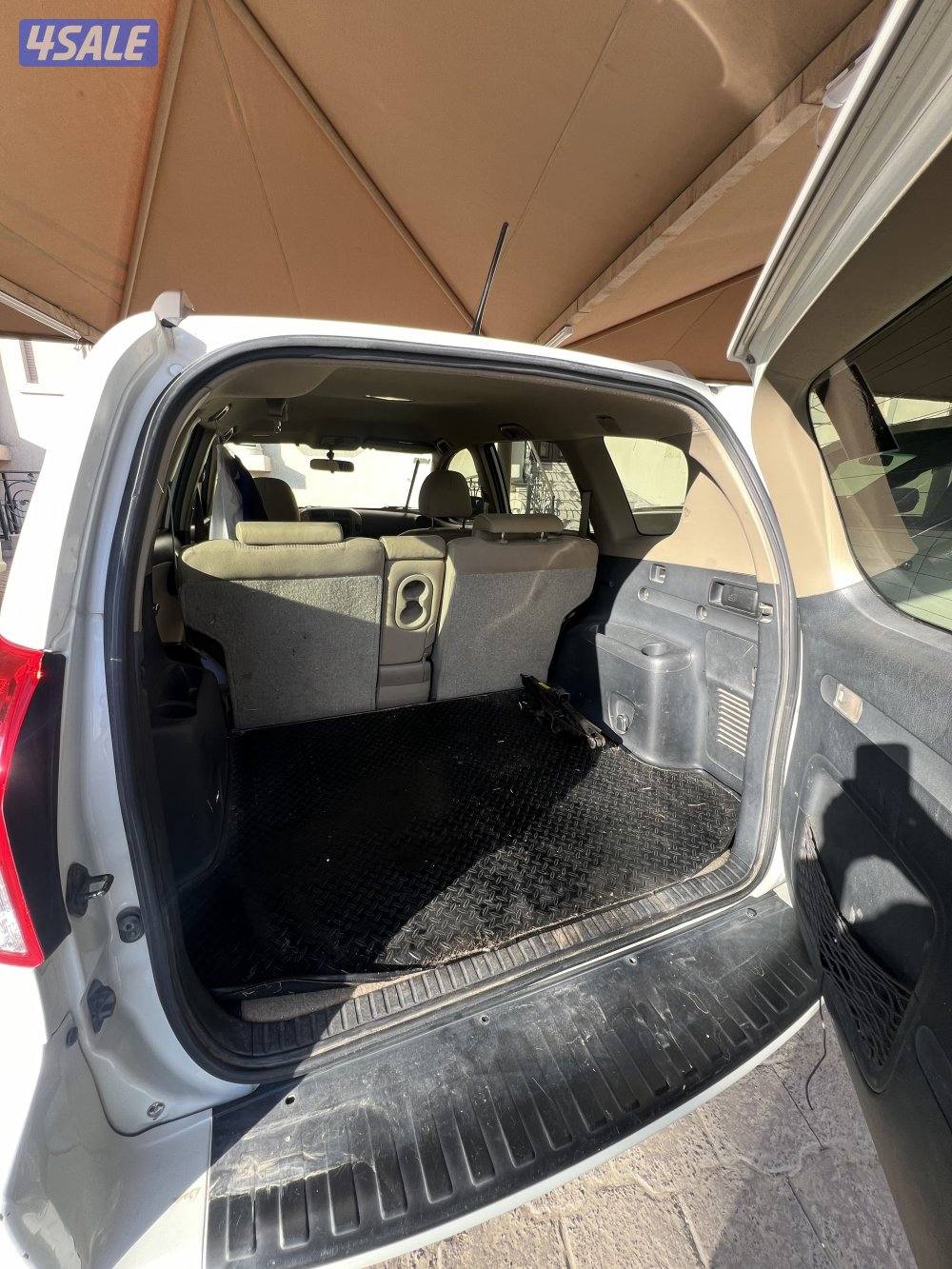 للبيع راف فور 2012 نضيفه ماتشتكي من شي ماشيه 260 مكيف ثلج حراره ثابته4