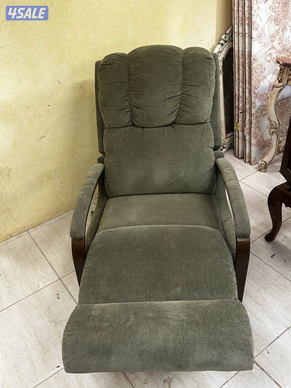 للبيع كرسي استرخاء ليزي بوي الأصلي5
