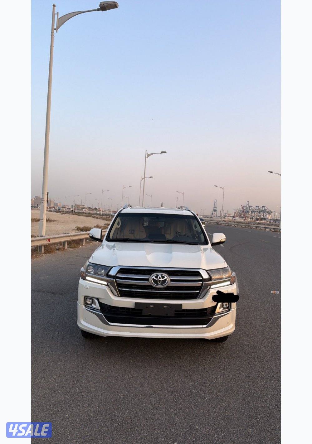 لاند كروزر قراند تورنق 2020 GXR4