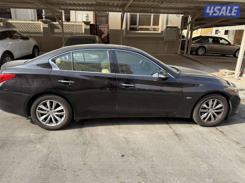 للبيع انفنتي Q50 موديل 2017 عداد 804