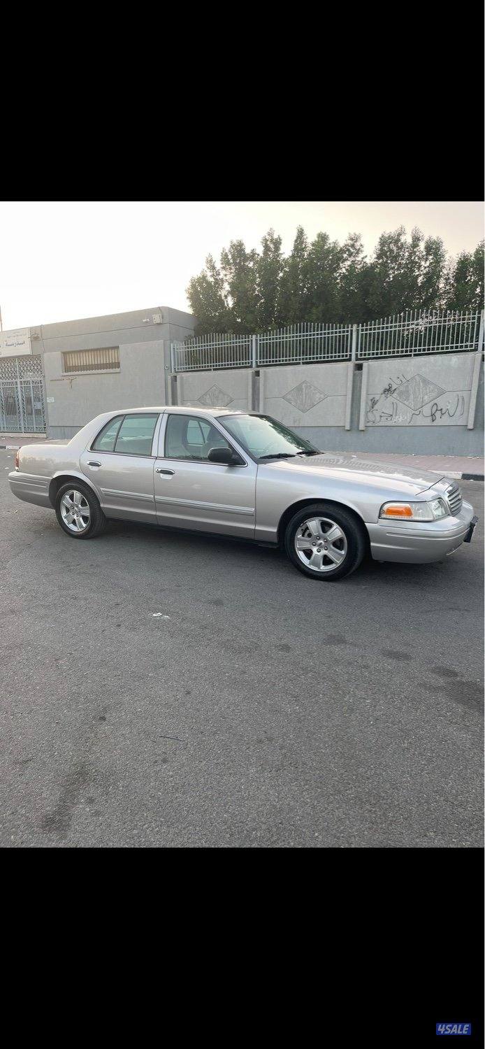 للبيع فورد فكتوريا موديل 20109