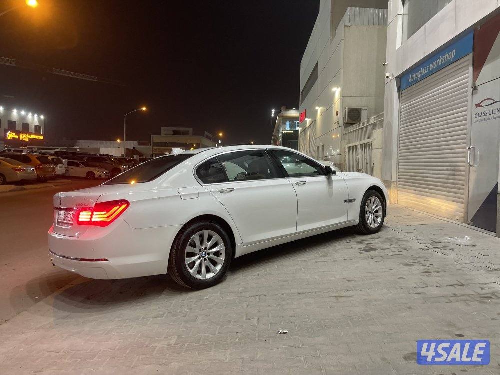 للبيع بي ام مديل ٢٠١٥.   وارد الغانم. Li730.  شرط الفحص عداد١٦٥4